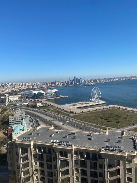 Satılır 5 otaqlı yeni tikili 303 m² — Mənzil, Bakı (9)