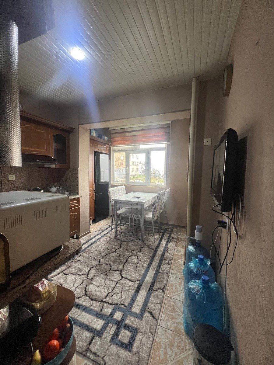 Satılır 2 otaqlı köhnə tikili 55 m² — Mənzil, Bakı (11)
