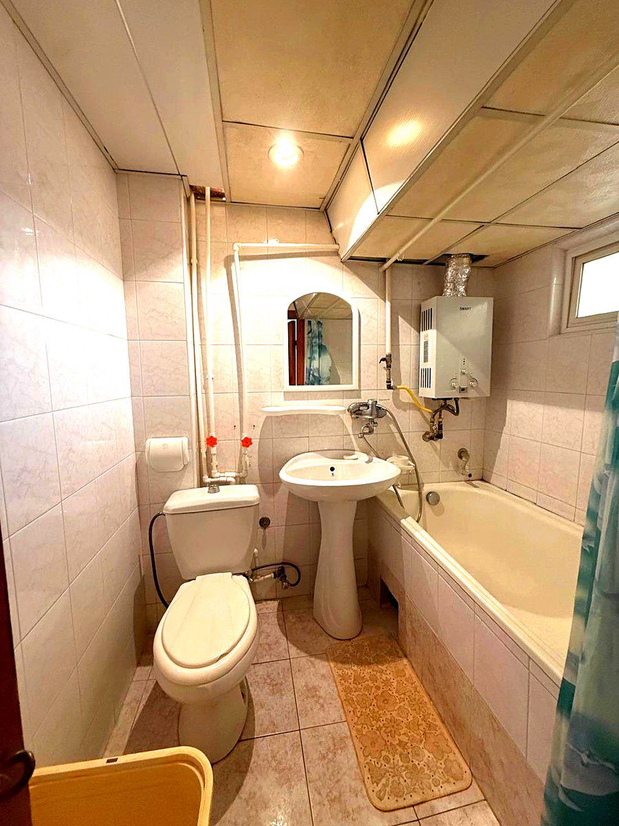 İcarəyə verilir 2 otaqlı köhnə tikili 45 m² — Mənzil, Bakı (11)
