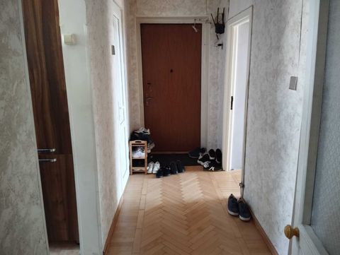 Satılır 3 otaqlı köhnə tikili 80 m² — Bakı