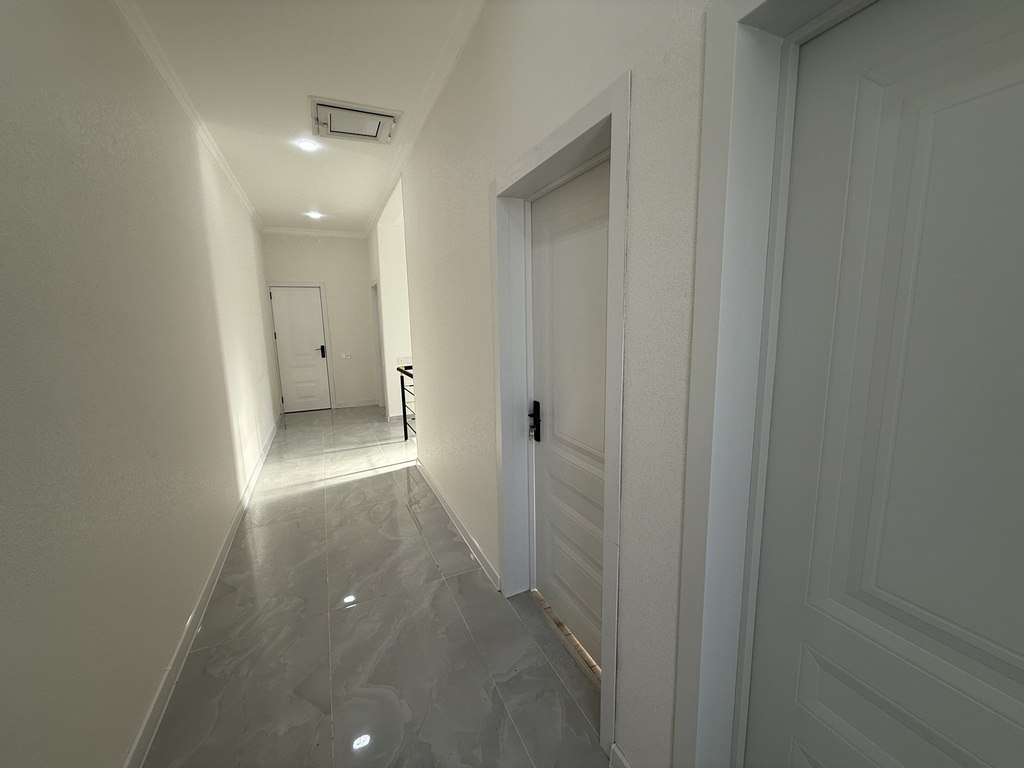 Satılır 4 otaqlı həyət evi/bağ evi 180 m² — Ev, villa, Bakı (3)