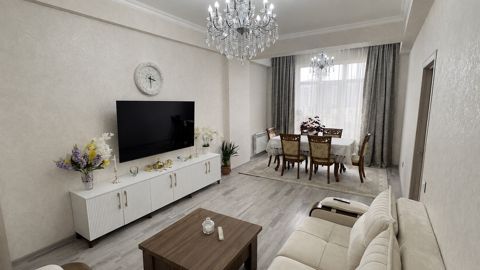 Satılır 3 otaqlı yeni tikili 127 m² — Bakı