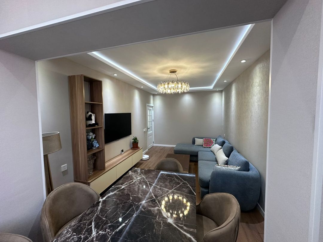 Satılır 2 otaqlı köhnə tikili 75 m² — Mənzil, Bakı (2)