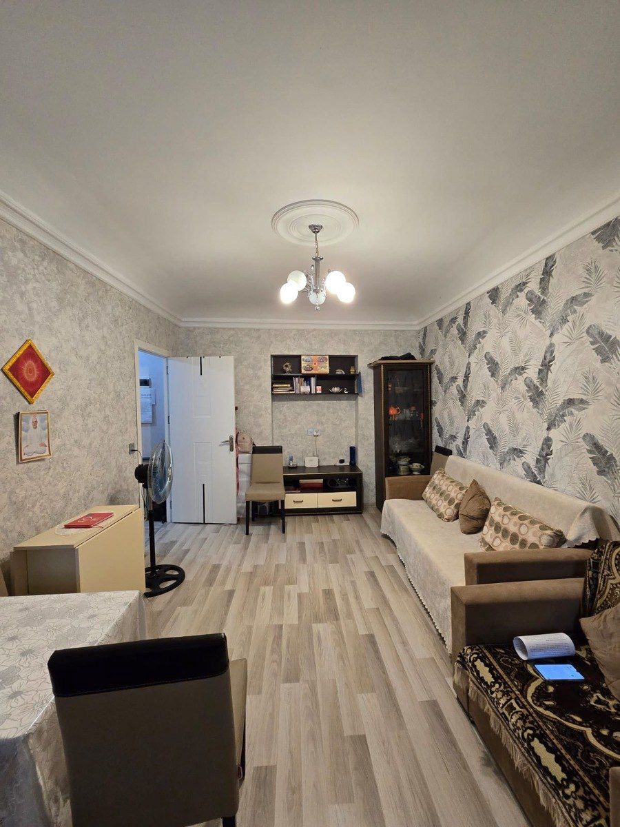 Satılır 2 otaqlı köhnə tikili 40 m² — Mənzil, Bakı (4)