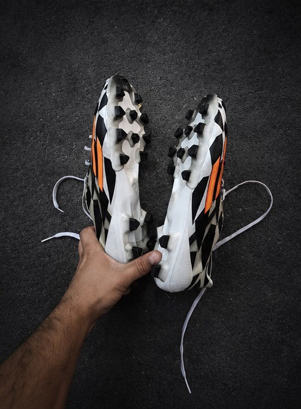 Super ideal veziyyetde adidas butsu orginal 41 razmer 1 defe geyinilib — İdman və istirahət, Bakı (2)