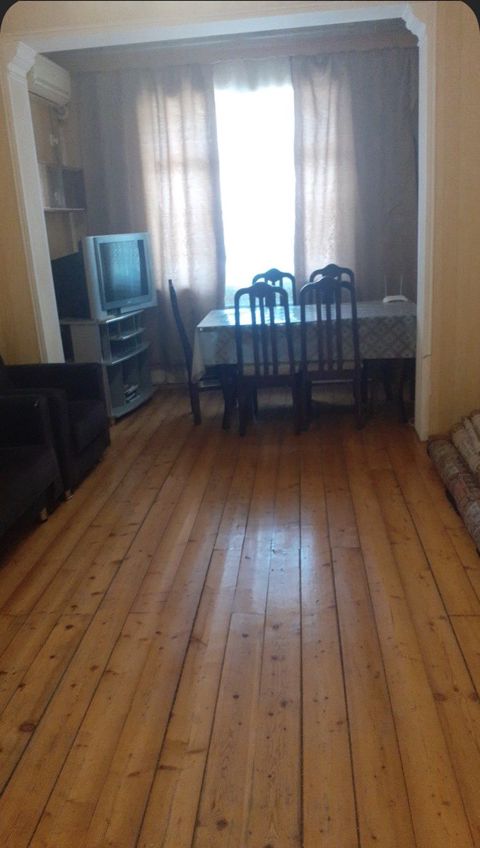 2-otaqlı mənzil kirayə verilir, Gənclik m., 111 m² — Bakı