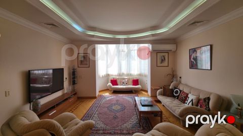 Satılır 5 otaqlı yeni tikili 220 m²