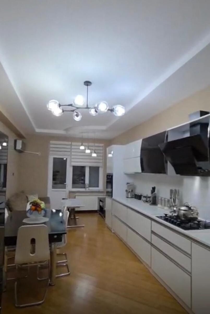 Satılır 4 otaqlı yeni tikili 180 m² — Mənzil, Bakı (12)