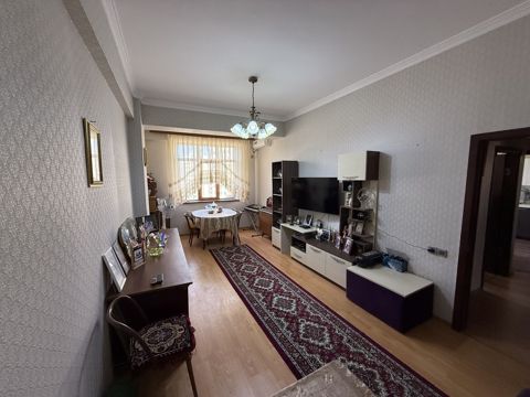 Satılır 2 otaqlı yeni tikili 73 m² — Bakı