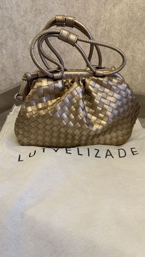Lutvelizade toxuma dizaynlı çanta - Material: yumşaq toxumalı (basket — Bakı