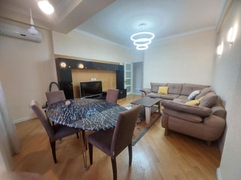 İcarəyə verilir 2 otaqlı yeni tikili 70 m² — Bakı