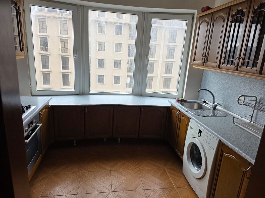 İcarəyə verilir 2 otaqlı yeni tikili 90 m² — Mənzil, Bakı (3)