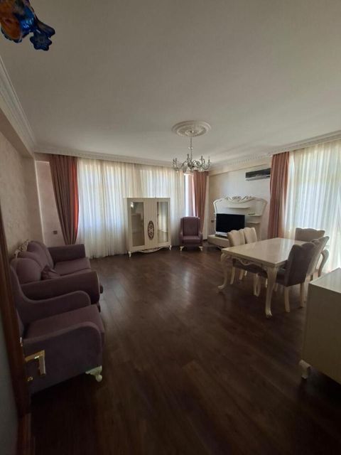 İcarəyə verilir 3 otaqlı yeni tikili 140 m² — Bakı