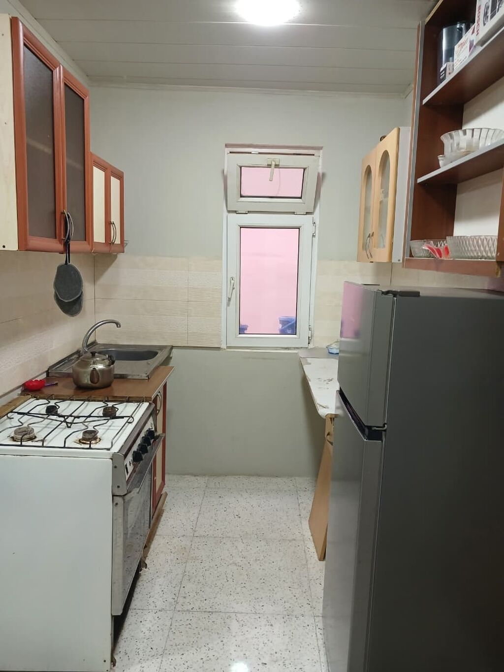 İnşaatcilar m/s KFC arxasinda Kirayə verilir: 2 otaqlı həyət evi — Daşınmaz əmlak, Masazır
