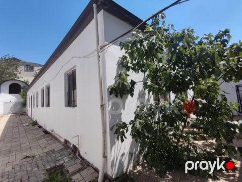 Satılır obyekt 600 m²