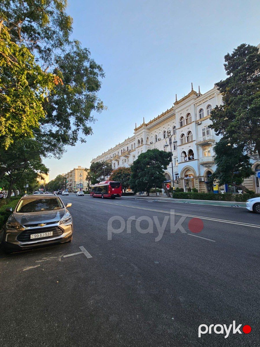 Satılır 4 otaqlı köhnə tikili 90 m² — Mənzil, Bakı (5)