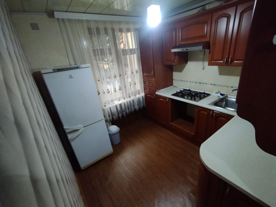İcarəyə verilir 3 otaqlı köhnə tikili 80 m² — Mənzil, Bakı (4)