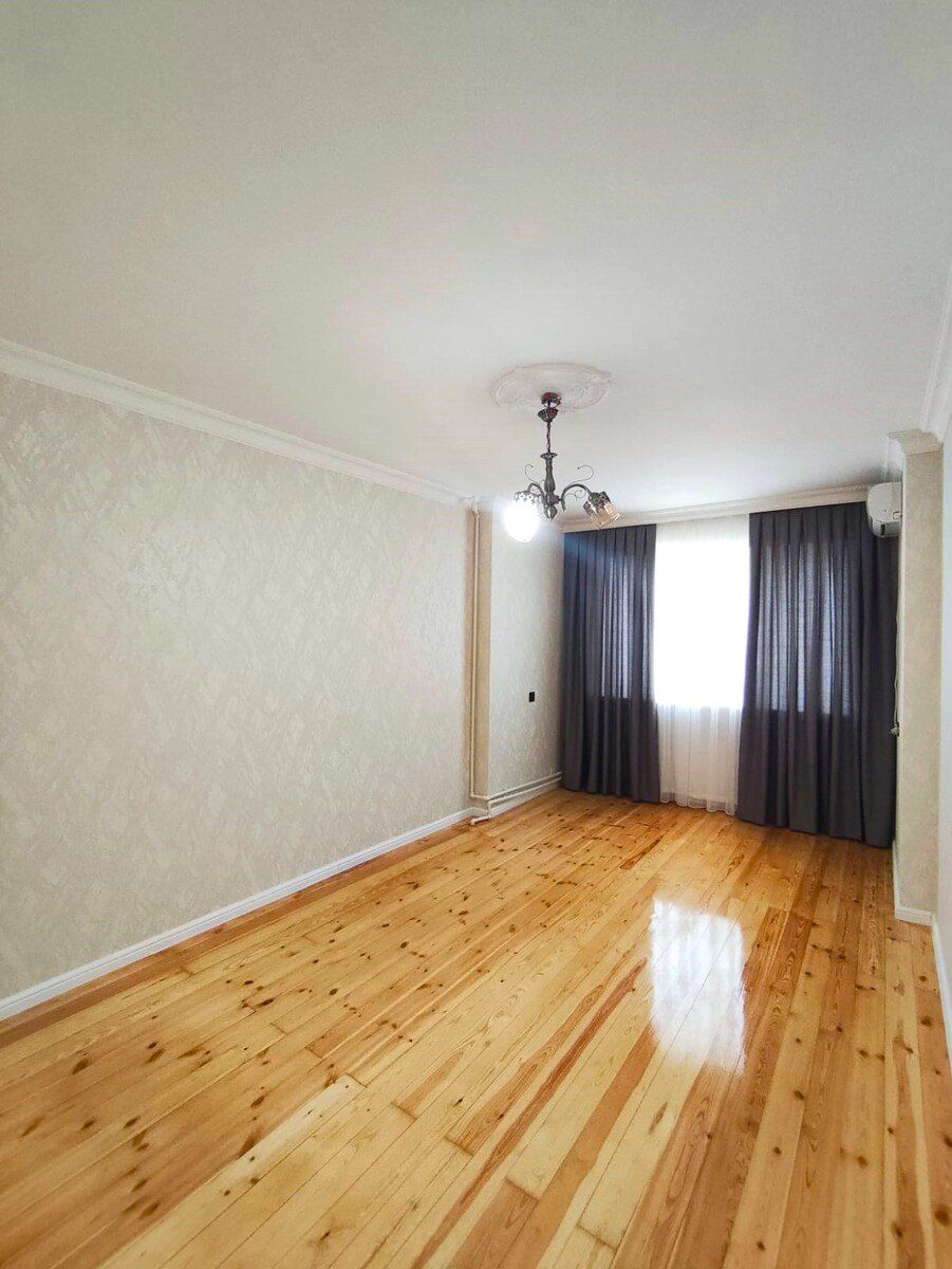 Satılır 5 otaqlı köhnə tikili 120 m² — Mənzil, Bakı (12)