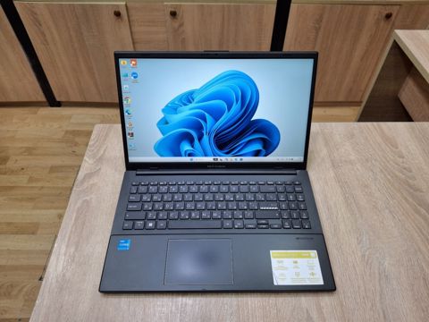 Asus Vivobook I3 N305 8gb ram 256GB ssd — Bakı