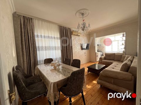 Satılır 2 otaqlı köhnə tikili 40 m²