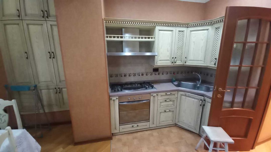İcarəyə verilir 3 otaqlı köhnə tikili 140 m² — Mənzil, Bakı (12)