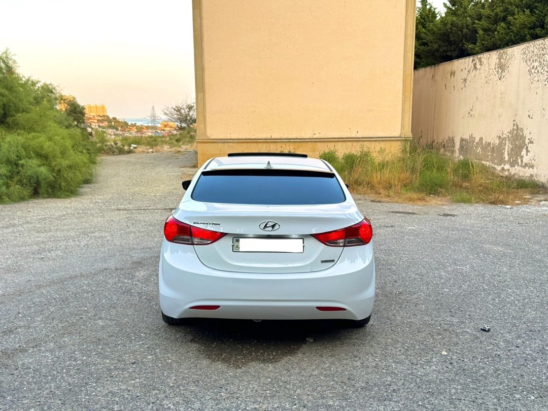 Hyundai Elantra, 2013 il — Avtomobillər, Bakı (4)