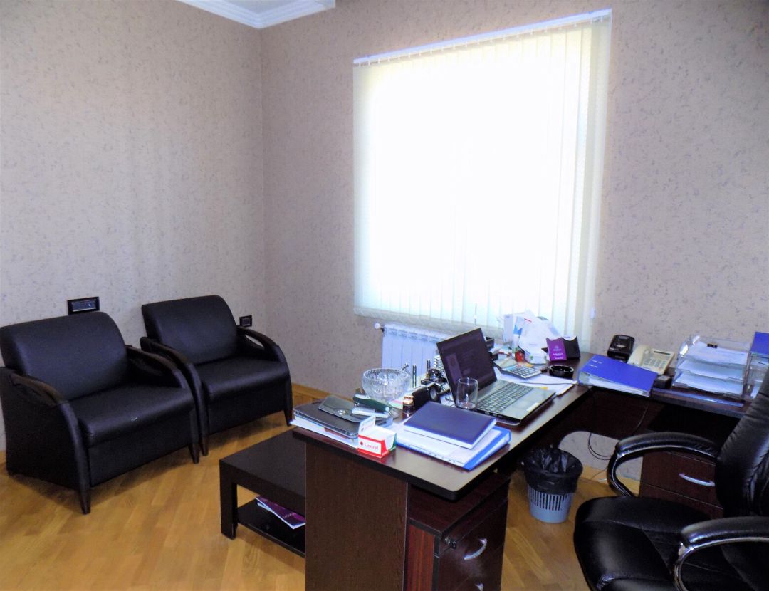 İcarəyə verilir 8 otaqlı ofis 560 m² — Ofis, Bakı (10)