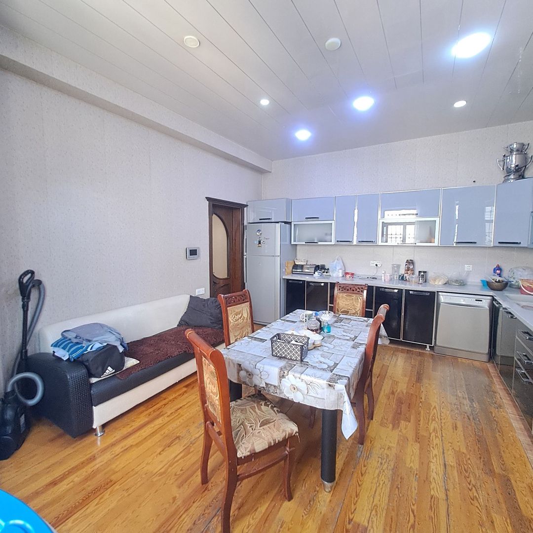 Satılır 8 otaqlı həyət evi/bağ evi 315 m² — Ev, villa, Bakı (6)