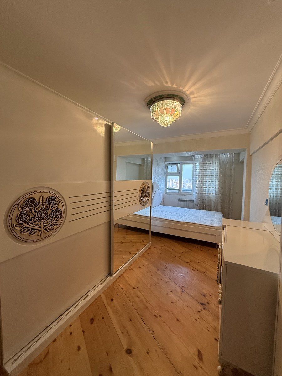 İcarəyə verilir 3 otaqlı köhnə tikili 90 m² — Mənzil, Bakı (6)