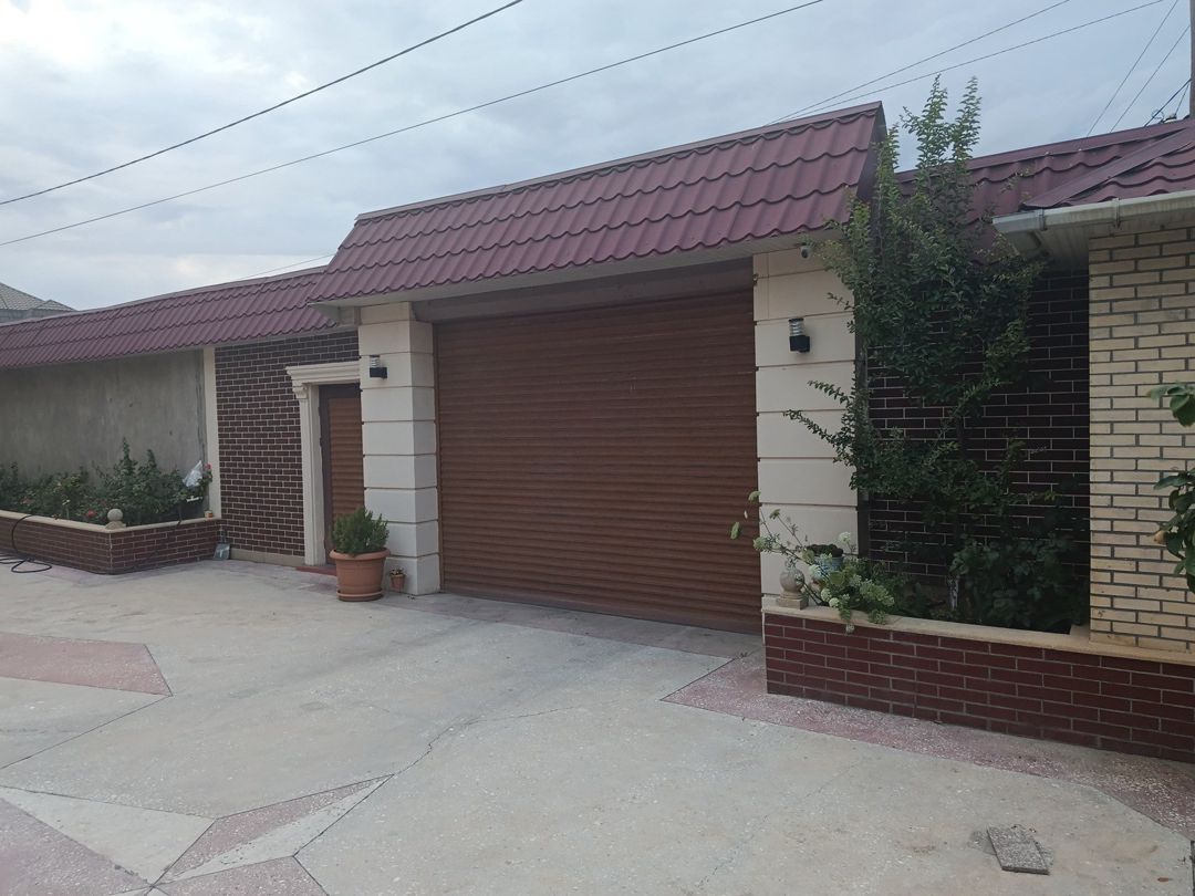 Satılır 7 otaqlı həyət evi/bağ evi 250 m² — Ev, villa, Bakı (2)