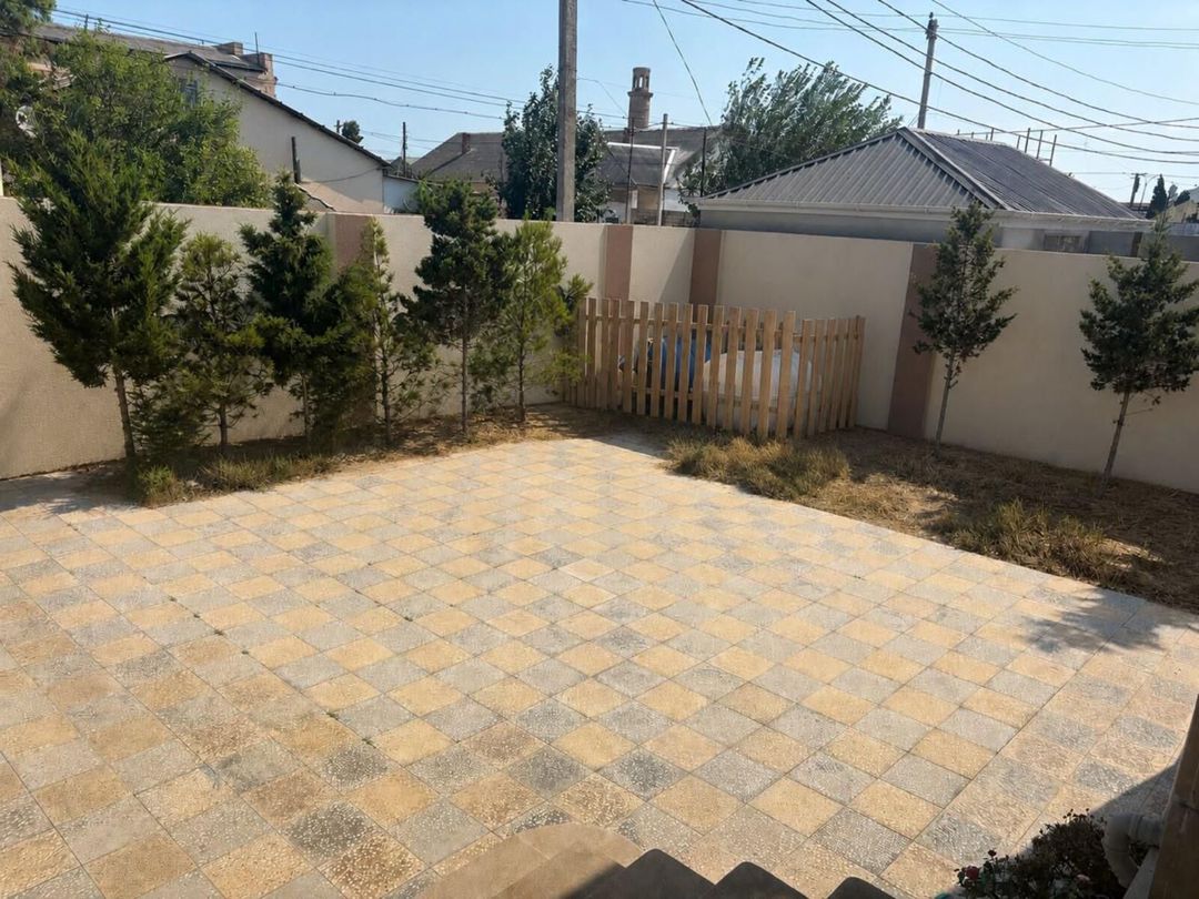 Satılır 4 otaqlı həyət evi/bağ evi 130 m² — Ev, villa, Bakı (2)
