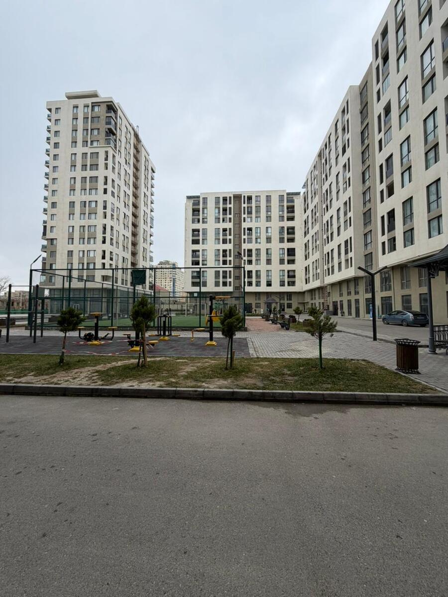 Satılır 4 otaqlı yeni tikili 147 m² — Mənzil, Bakı