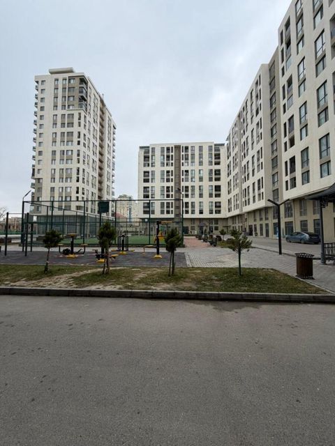 Satılır 4 otaqlı yeni tikili 147 m² — Bakı