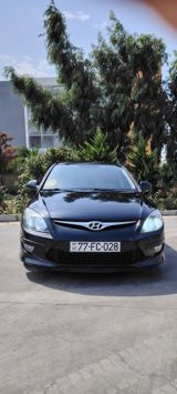 Hyundai i30, 1.4 L, 2011 il, 273 000 km — Avtomobil