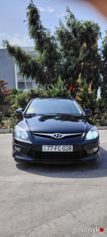 Hyundai i30, 1.4 L, 2011 il, 273 000 km