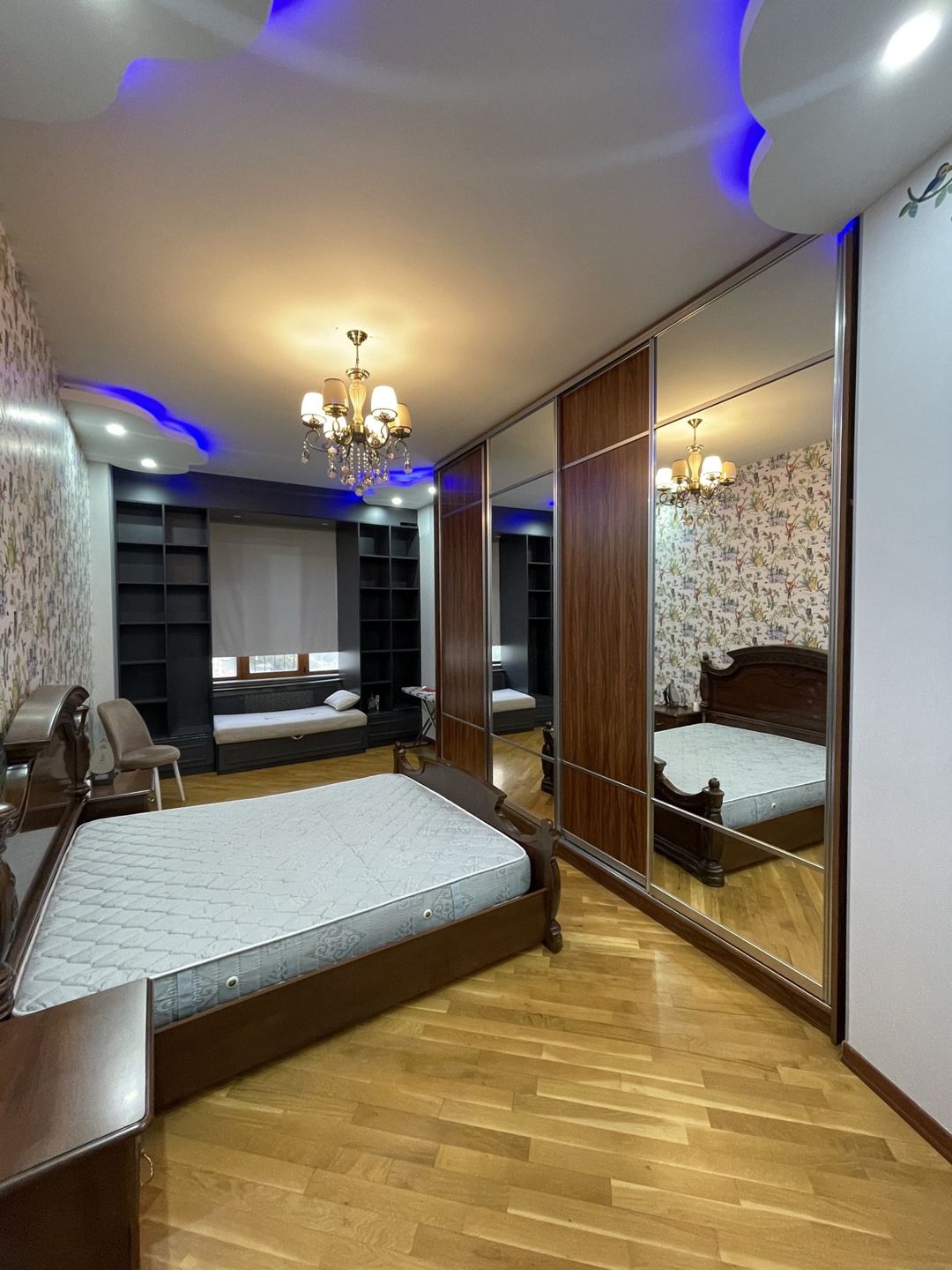 İcarəyə verilir 3 otaqlı yeni tikili 220 m² — Mənzil, Bakı (9)