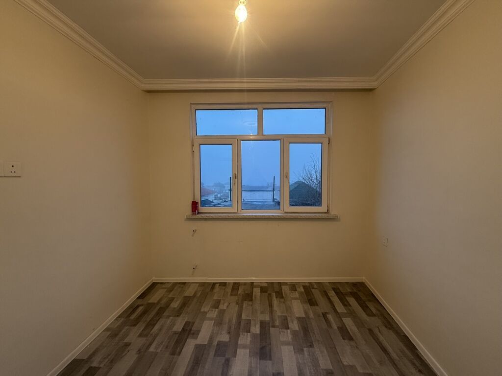 Ev satılır 20-ci sahə bayıl ərazisində yerləşir 2-yata 1-qonaq — Daşınmaz əmlak, Bakı (3)