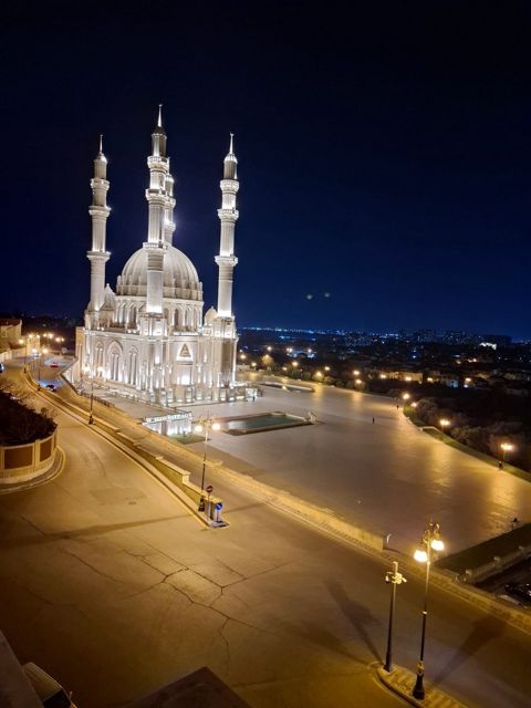 Satılır 3 otaqlı köhnə tikili 100 m² — Bakı