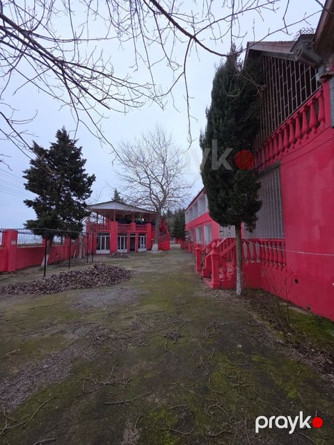 Satılır obyekt 2000 m²