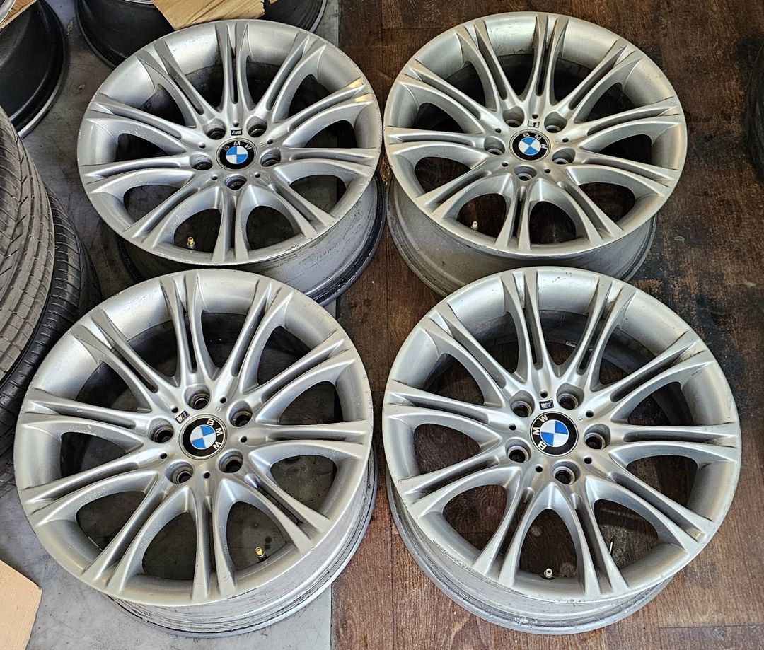 BMW E60 M tech diskləri R18 — Ehtiyat hissələri və aksesuarlar, Bakı (2)