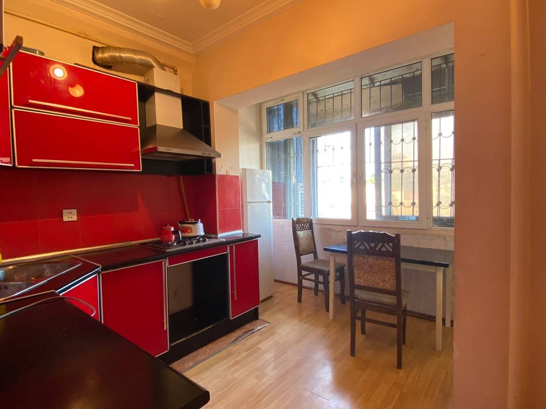 Satılır 2 otaqlı köhnə tikili 65 m² — Mənzil, Bakı (4)