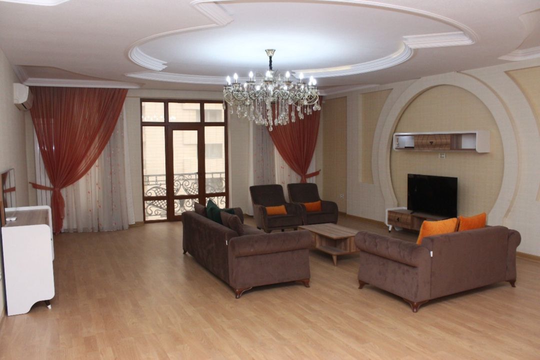 Satılır 4 otaqlı yeni tikili 220 m² — Mənzil, Bakı (3)