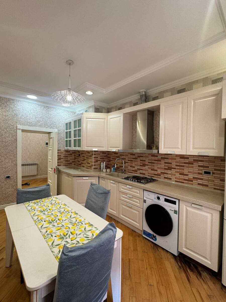 İcarəyə verilir 4 otaqlı yeni tikili 160 m² — Mənzil, Bakı (7)