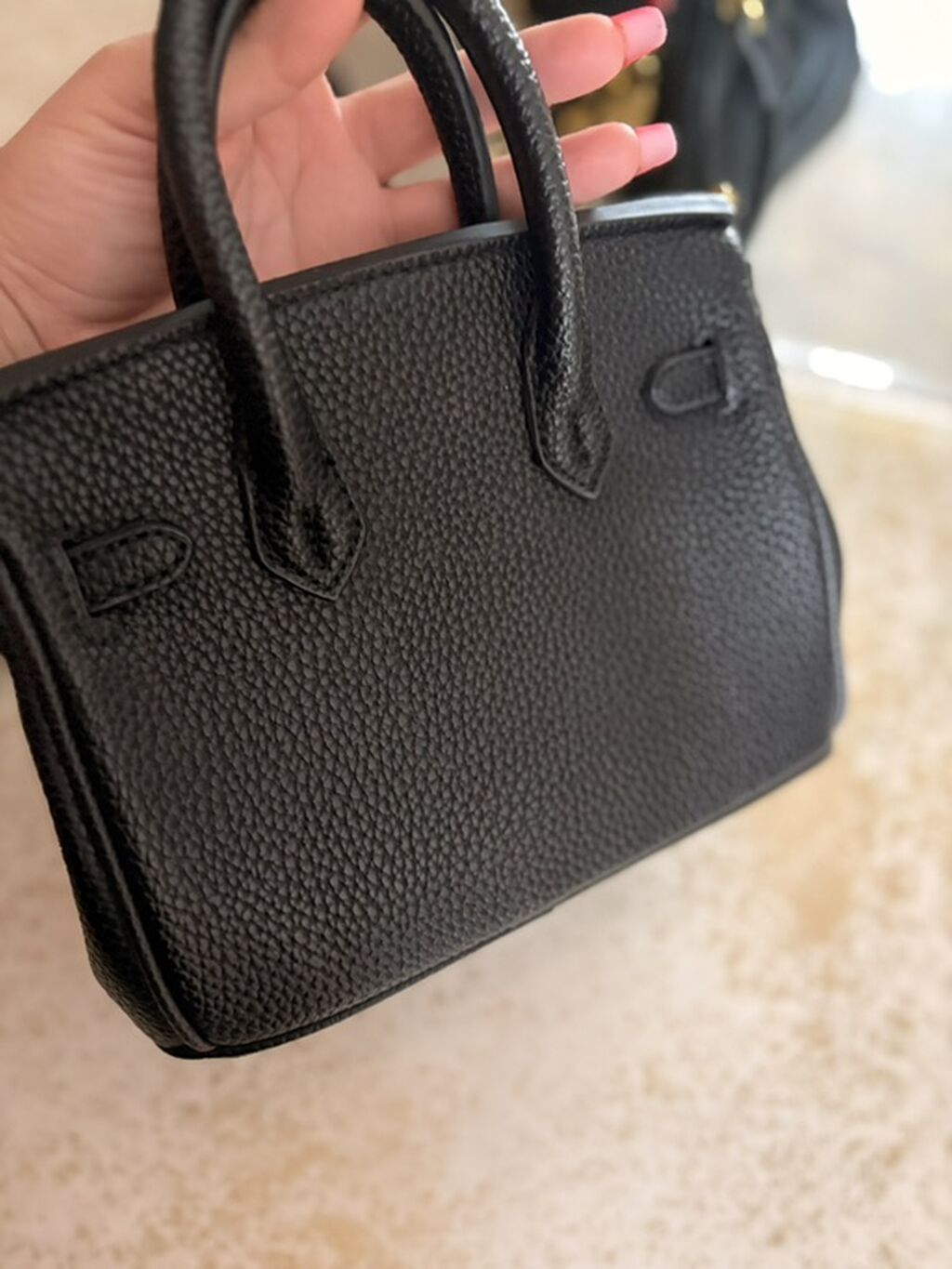 Qara mini əl çantası – qızılı detallarla - Material: teksturalı — Çantalar, Xırdalan (3)