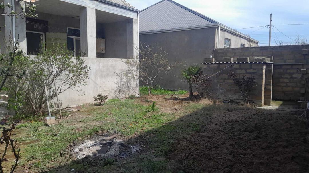 Satılır 4 otaqlı həyət evi/bağ evi 120 m² — Ev, villa, Bakı (12)
