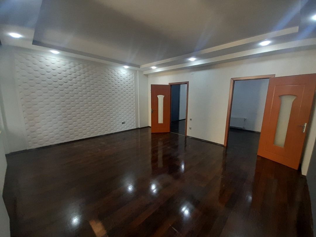 Satılır 3 otaqlı yeni tikili 140 m² — Mənzil, Bakı (2)