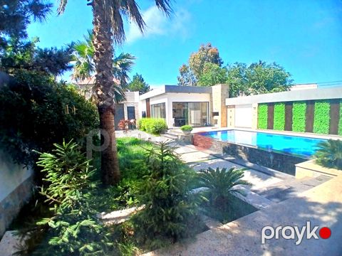 Satılır 5 otaqlı həyət evi/bağ evi 340 m²