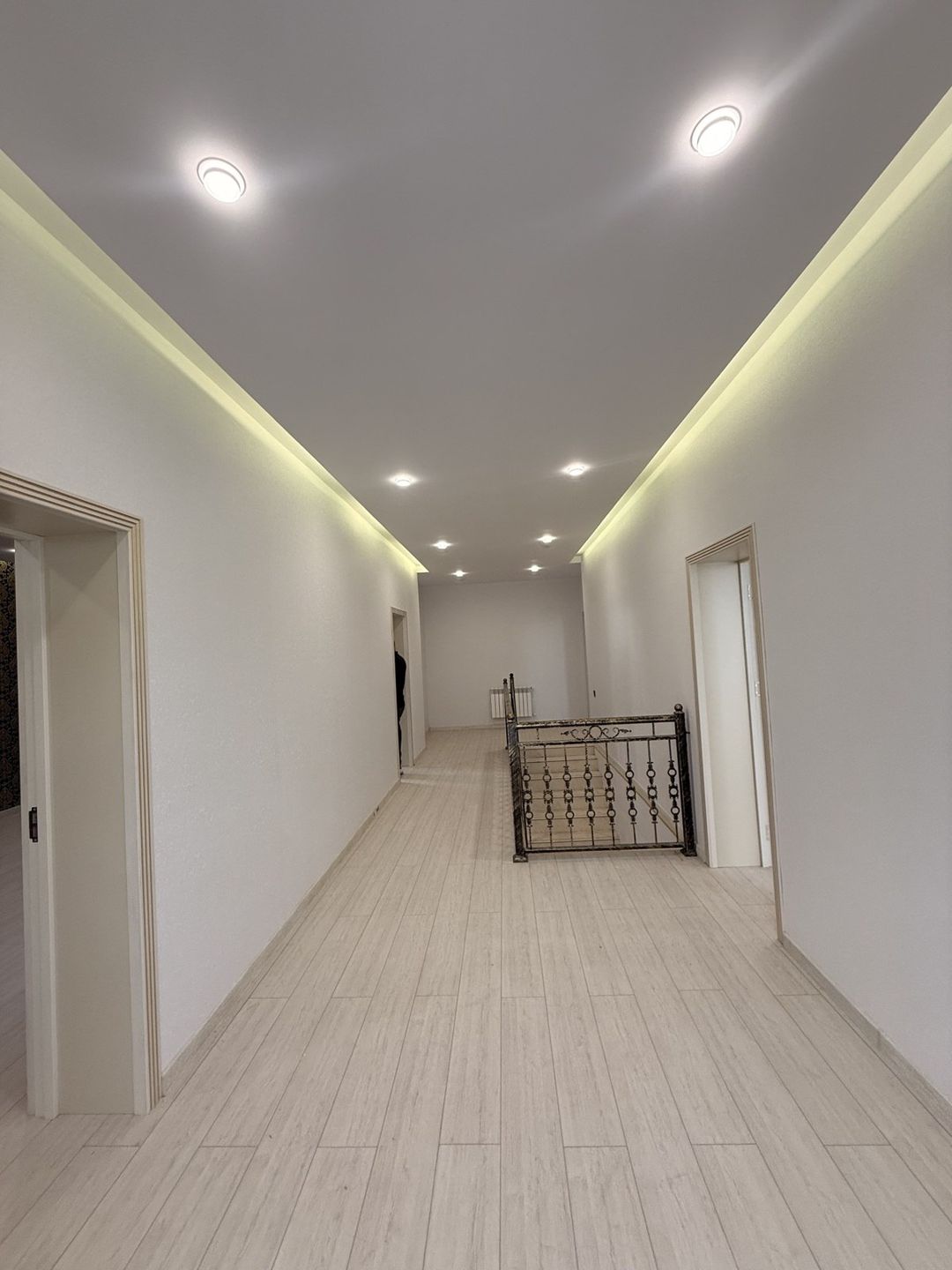Satılır 7 otaqlı həyət evi/bağ evi 200 m² — Ev, villa, Bakı (10)
