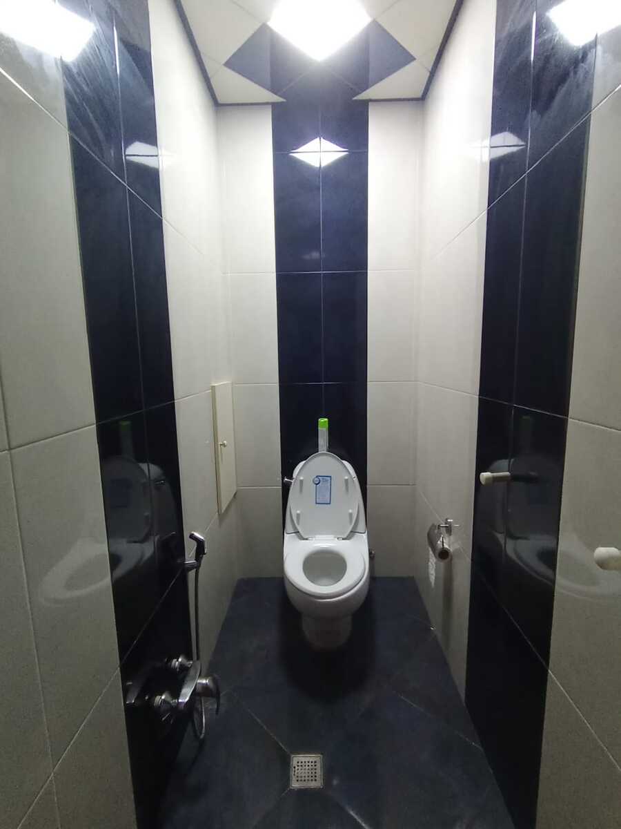 İcarəyə verilir 3 otaqlı yeni tikili 150 m² — Mənzil, Bakı (11)
