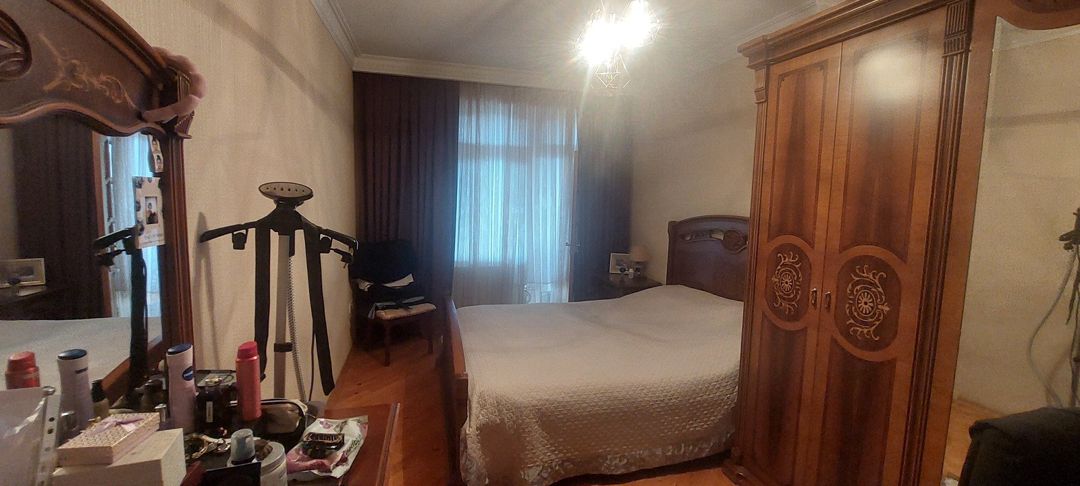 Satılır 4 otaqlı köhnə tikili 100 m² — Mənzil, Bakı (3)